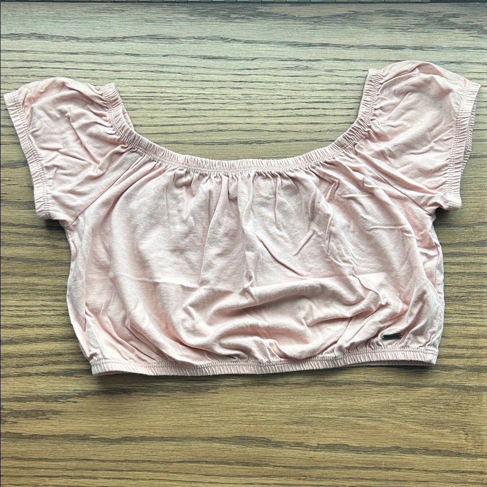 NWOT Hollister Pink Women's Crop Top